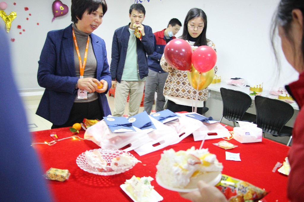 恒溫恒濕試驗箱